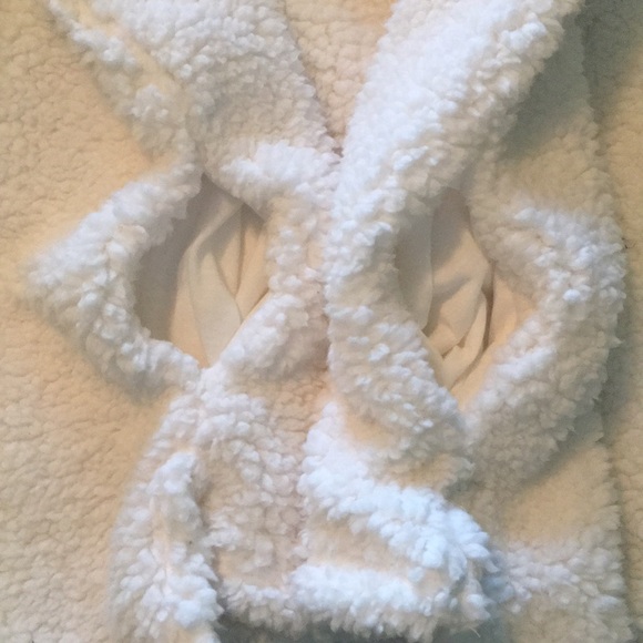 SOLD - Picture 4 of 6